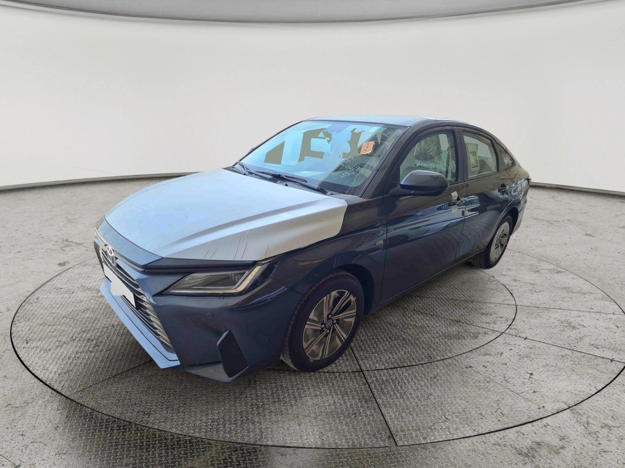Toyota Yaris Y Plus 2026