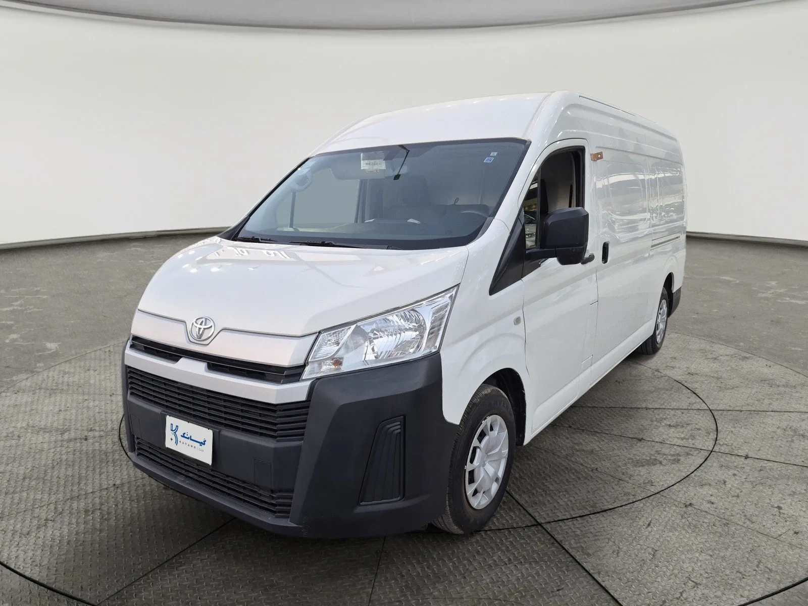 Toyota Hiace بضاعة سقف عالي 2022