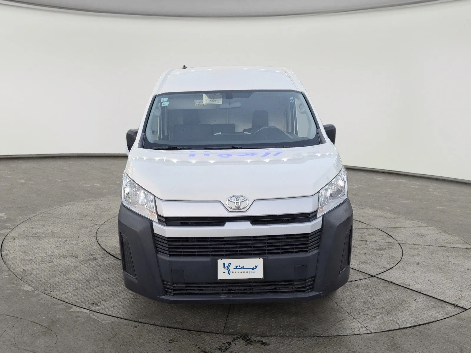 Toyota Hiace بضاعة سقف عالي 2022