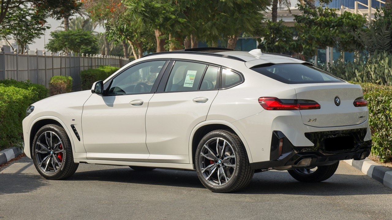 BMW X Series 4 xDrive 30i 2025
