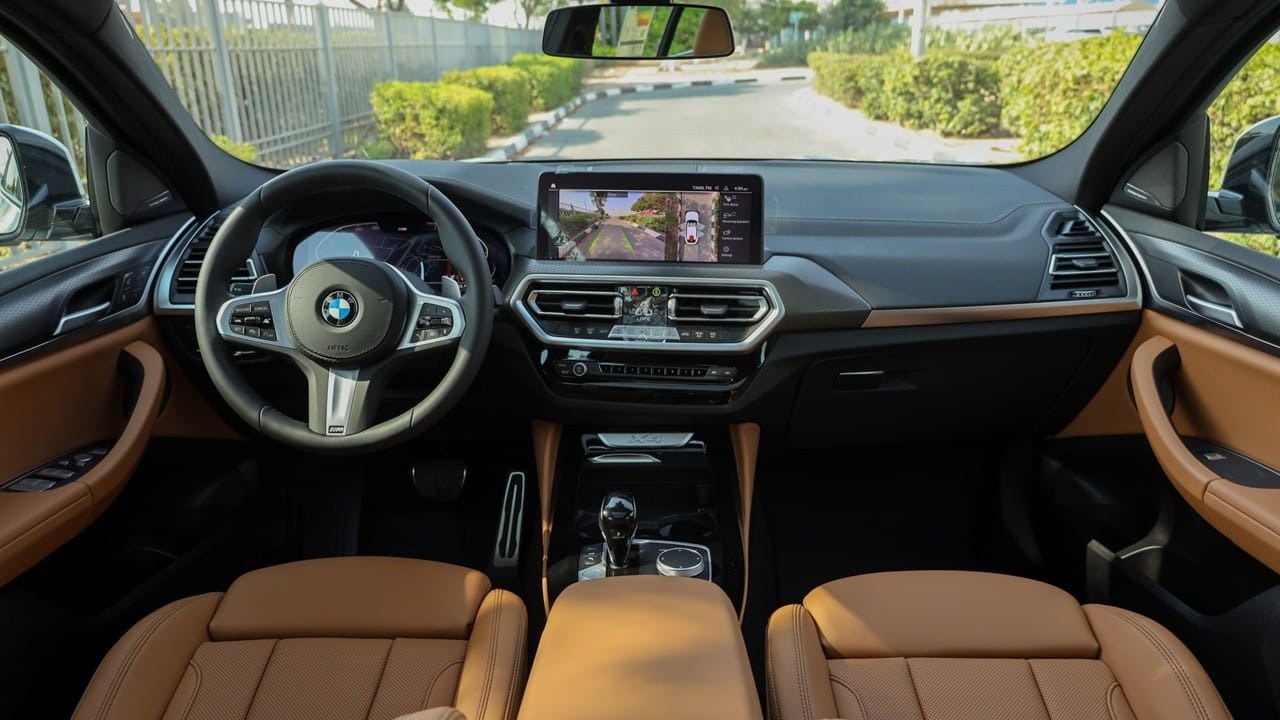 BMW X Series 4 xDrive 30i 2025