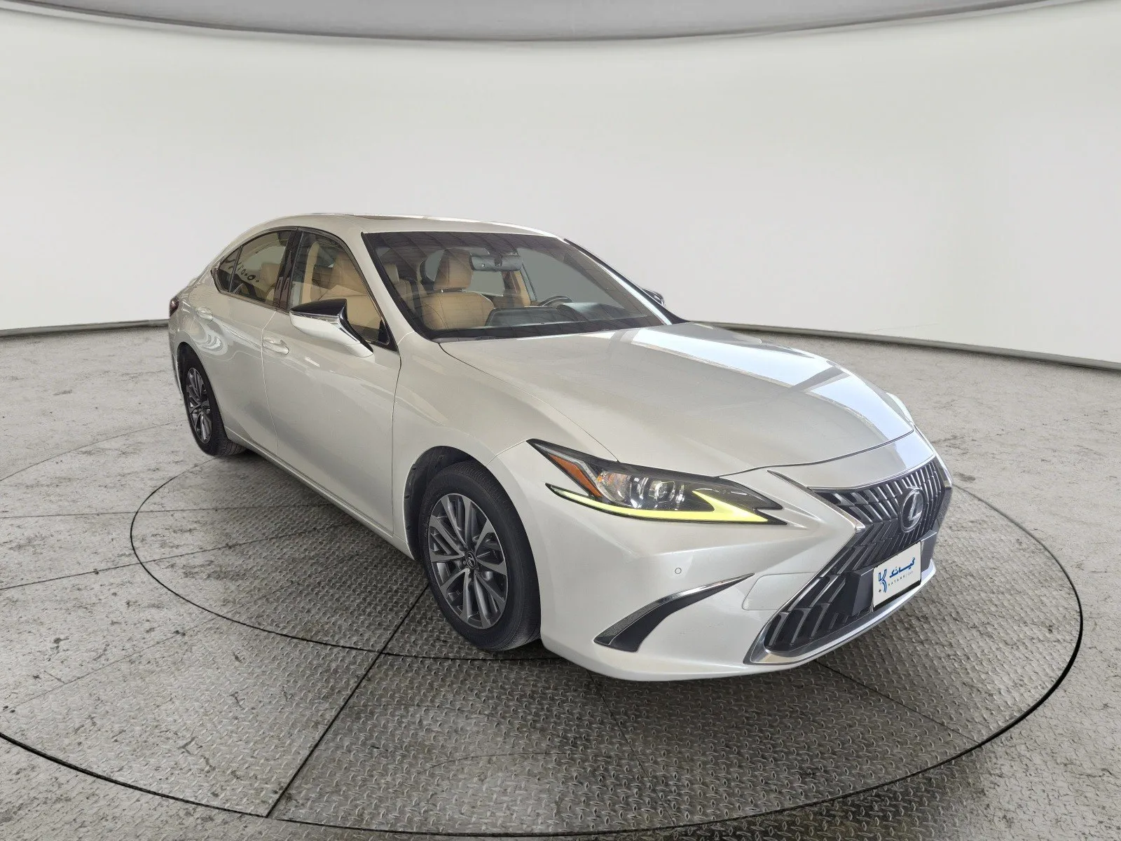 Lexus ES 300 H 2023