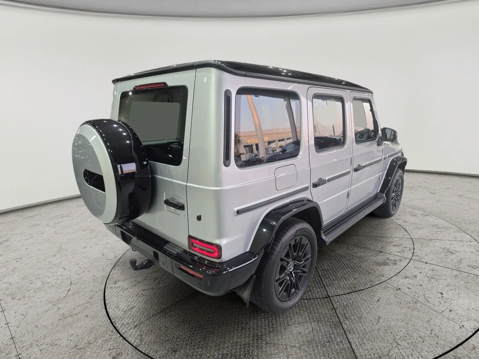 Mercedes-Benz G Class 500 2025