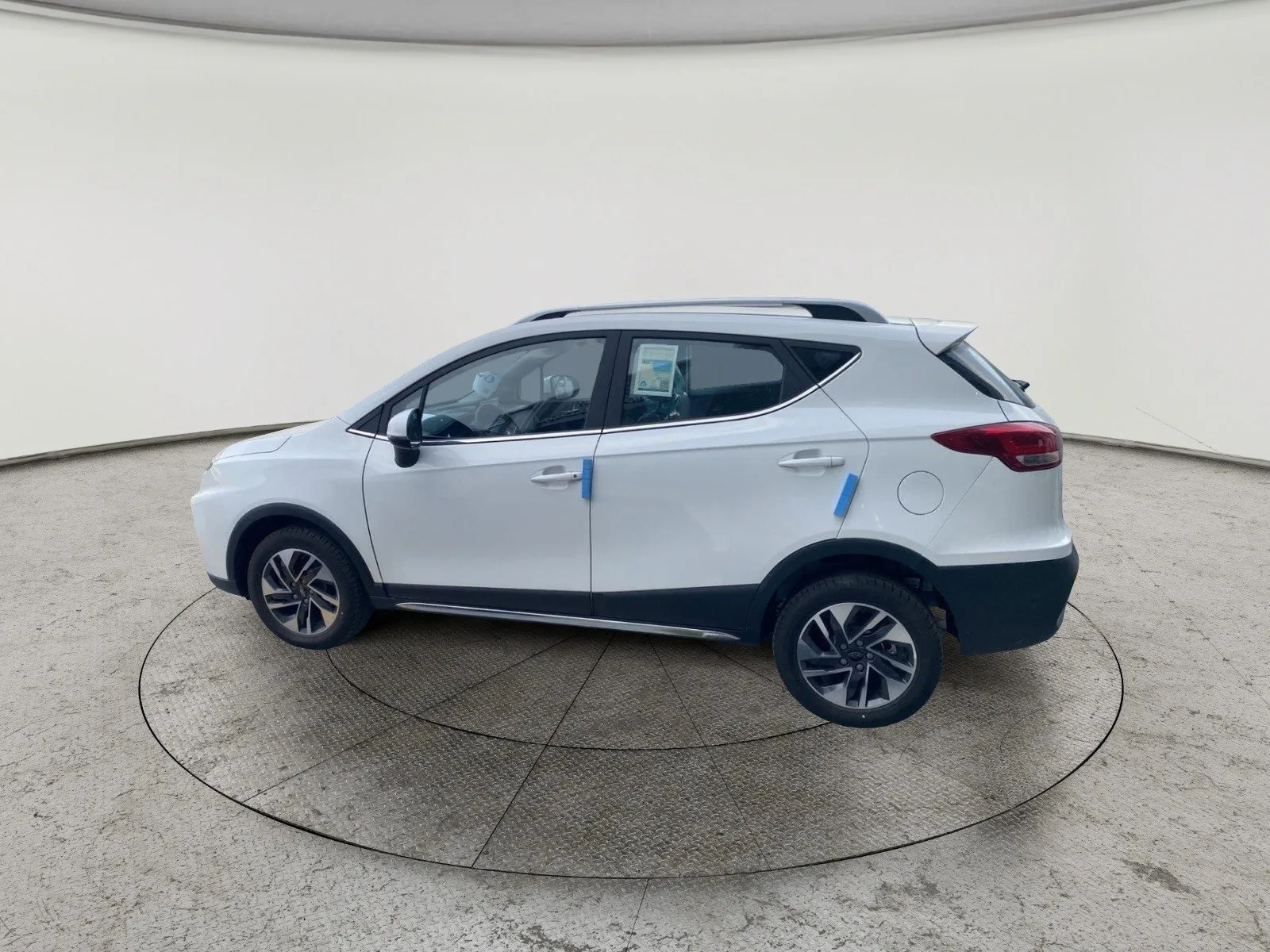 JAC JS3 Luxury 2025