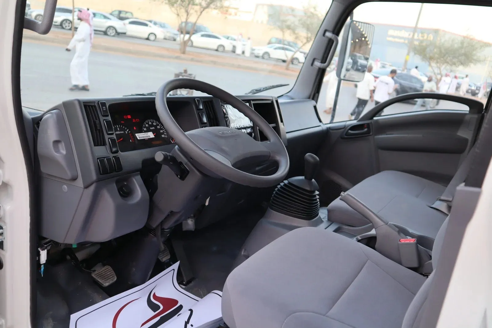 Isuzu Dyna شاص قصير 2026