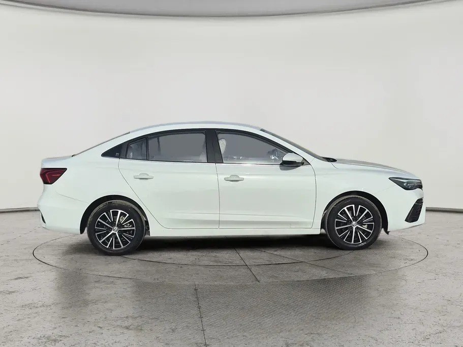MG 5 STD New Shape 2025