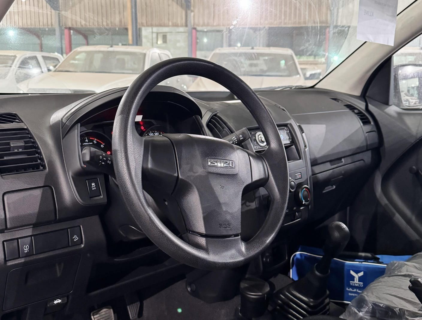 Isuzu D-Max Regular Cab أجناب Single Cab 2026