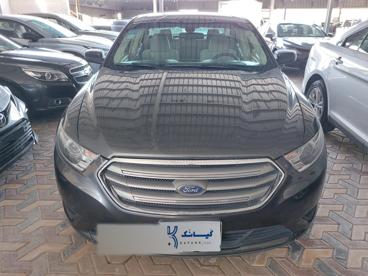 Ford Taurus SE 2018