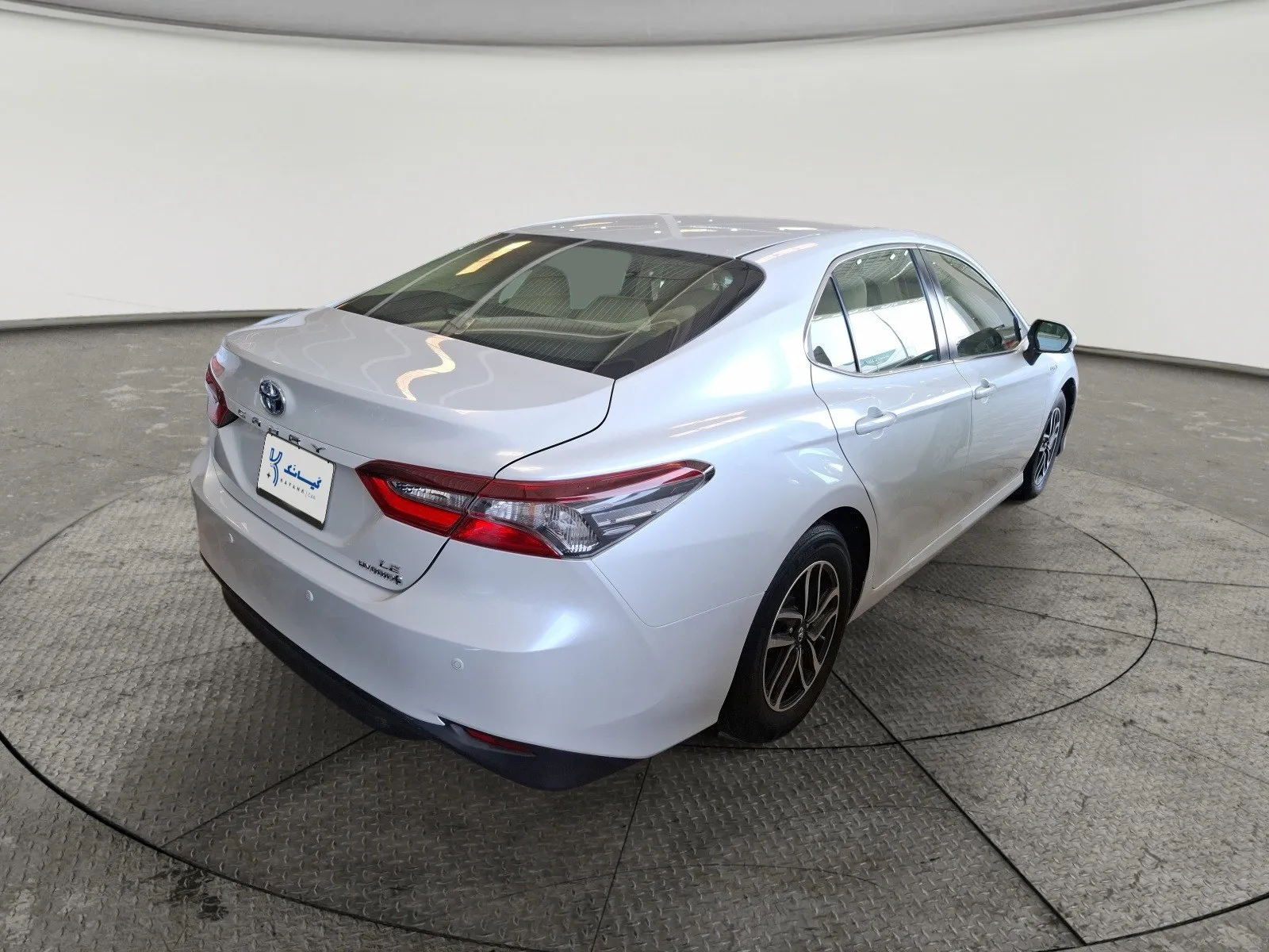 Toyota Camry LE HEV 2024