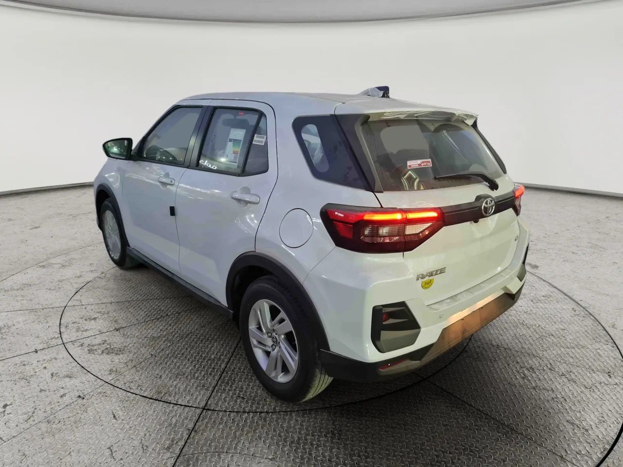 Toyota Raize XLE 2026