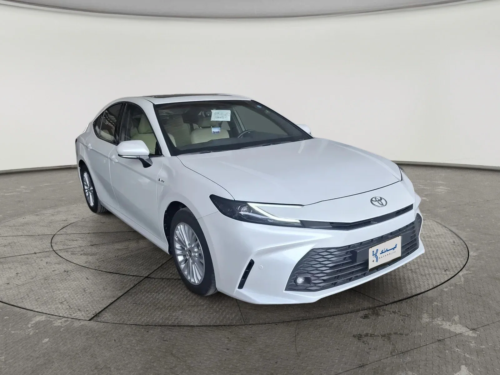 Toyota Camry E Plus HEV 2025
