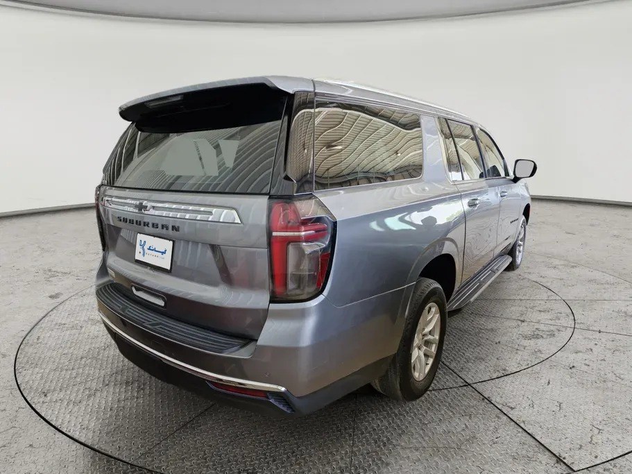 Chevrolet Suburban LS 2023