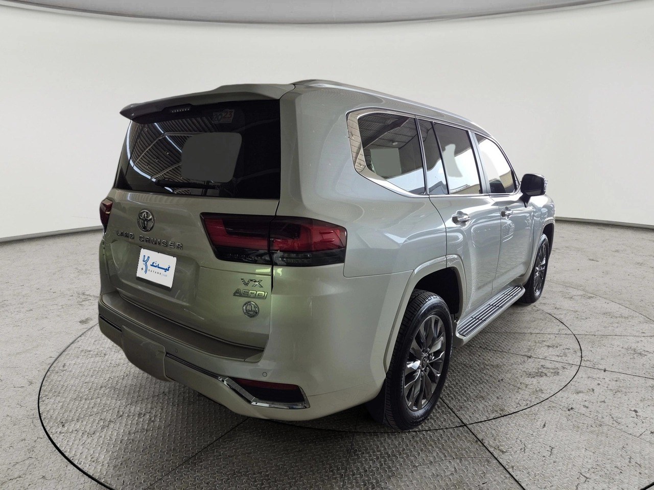 Toyota Land Cruiser VX 2023