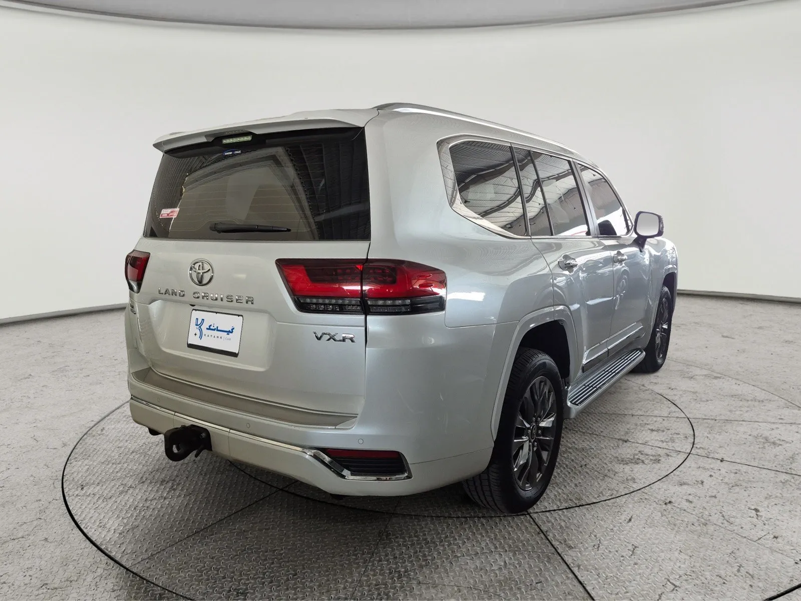 Toyota Land Cruiser VXR 2023