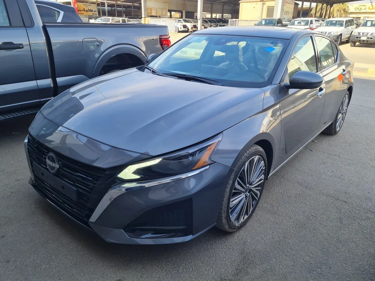 Nissan Altima SV 2026