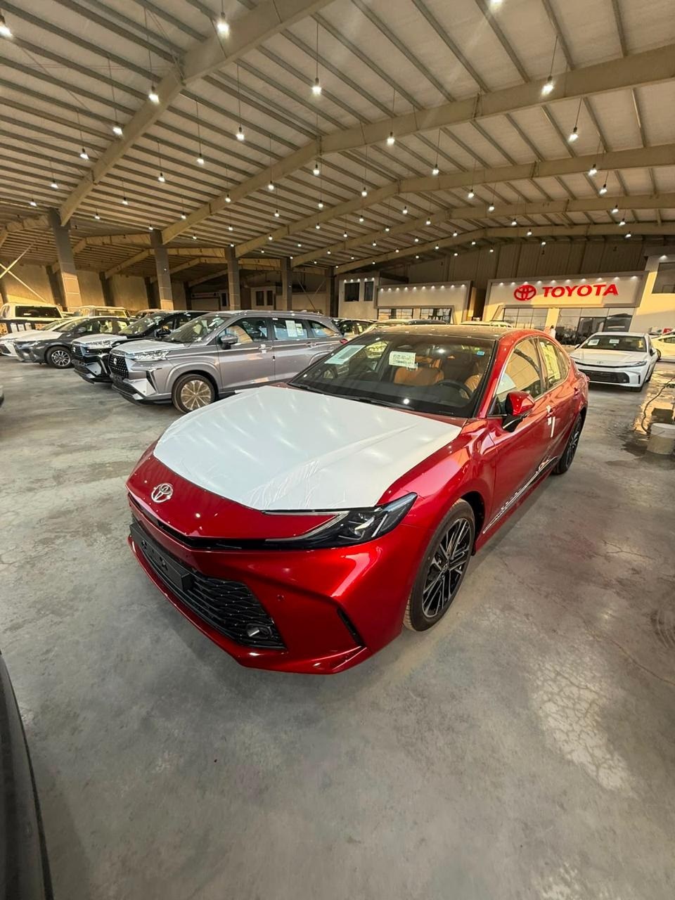 Toyota Camry LUMIERE HEV 2026