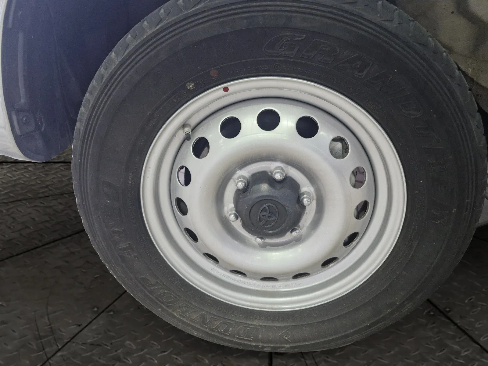 Toyota Hilux GLX Single Cab 2025