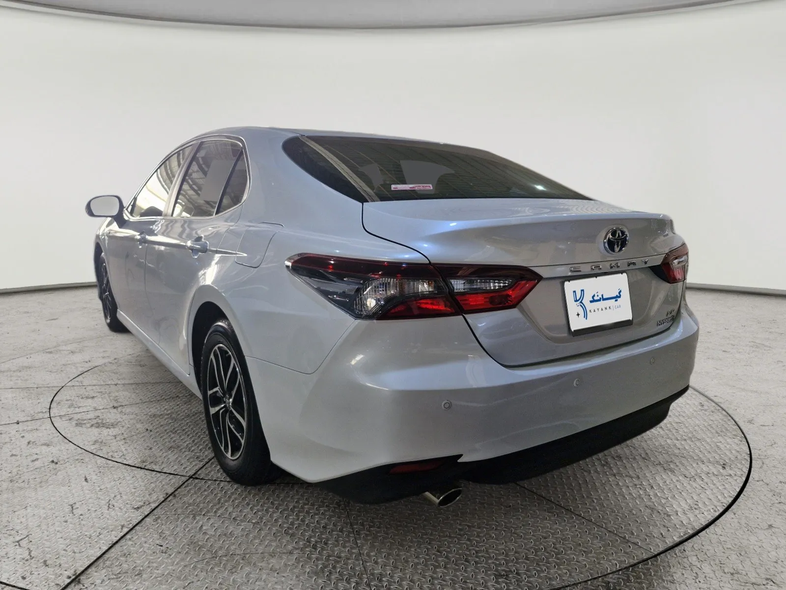 Toyota Camry LE HEV 2023