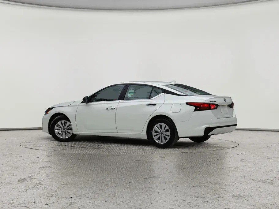 Nissan Altima S 2025