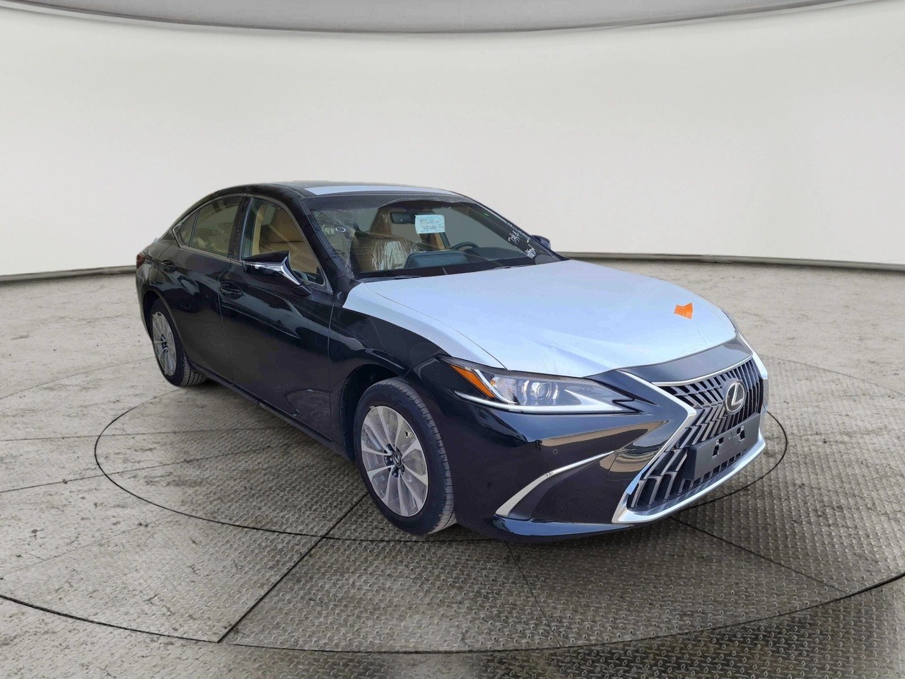 Lexus ES 300 AH Hybrid 2025