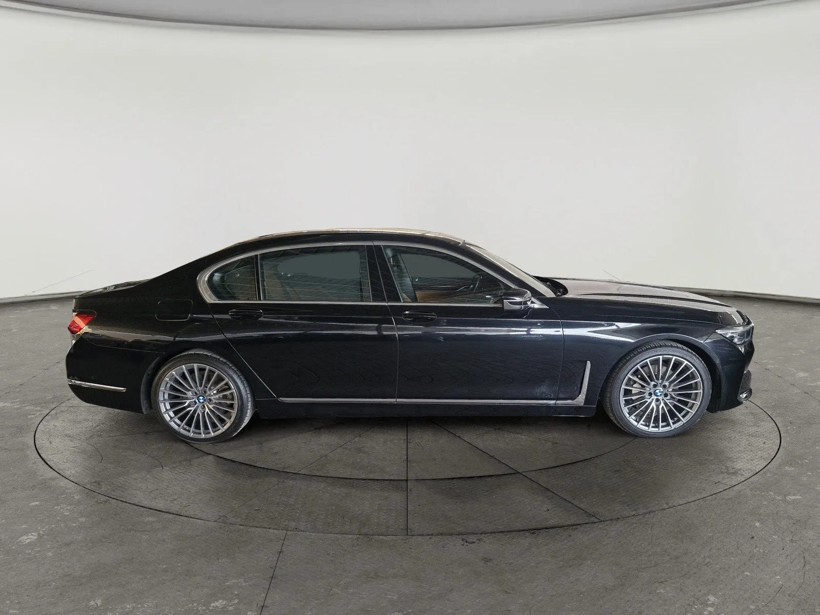 BMW 7 Series 730Li 2022