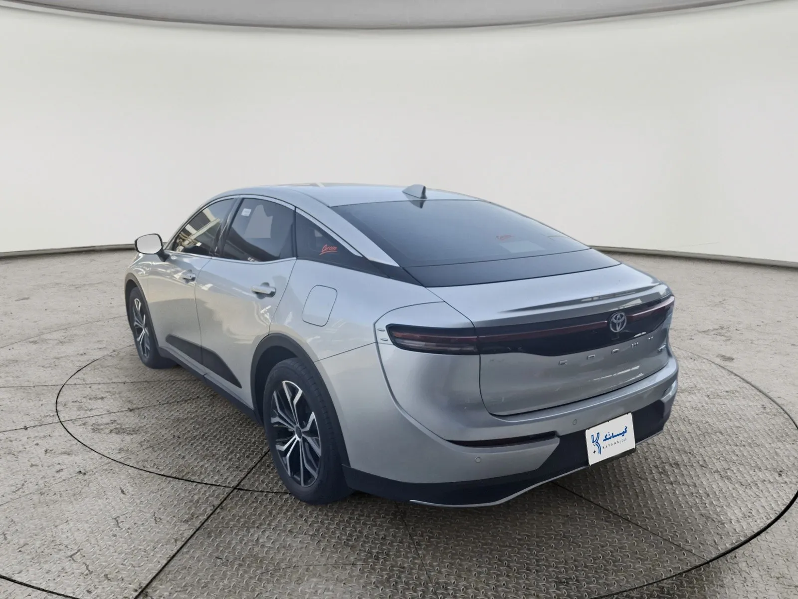 Toyota Crown Premium 2023
