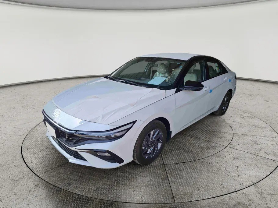 Hyundai Elantra Smart China 2026