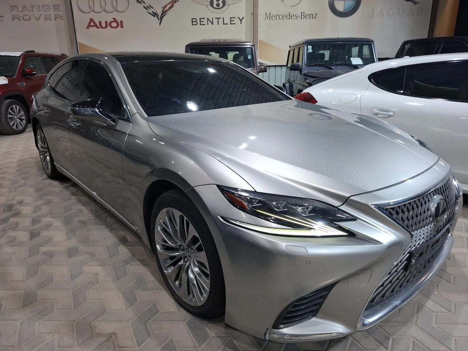 Lexus LS 500 2018