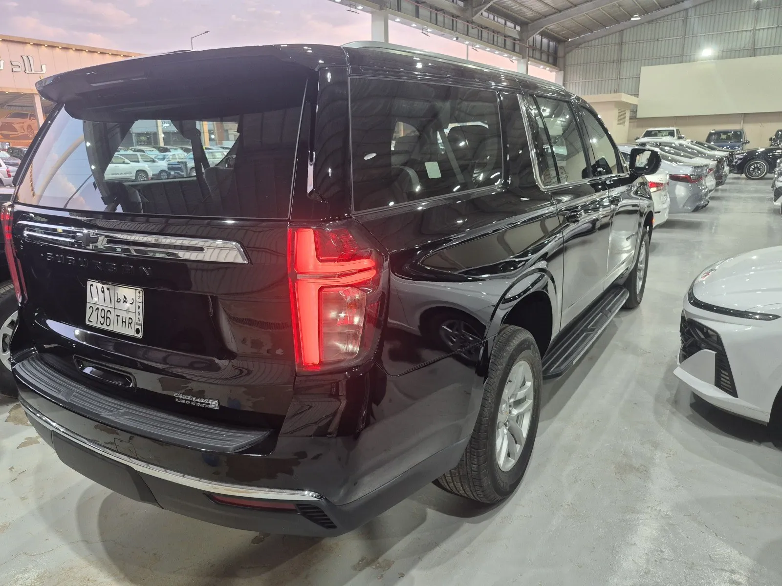 Chevrolet Suburban LS 2024