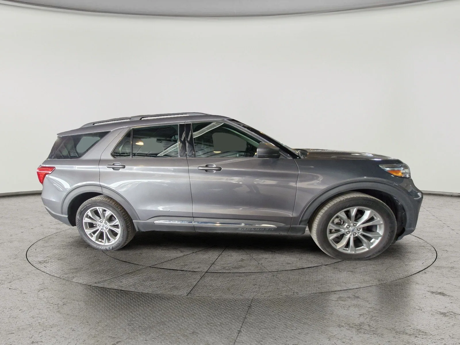 Ford Explorer XLT 2021
