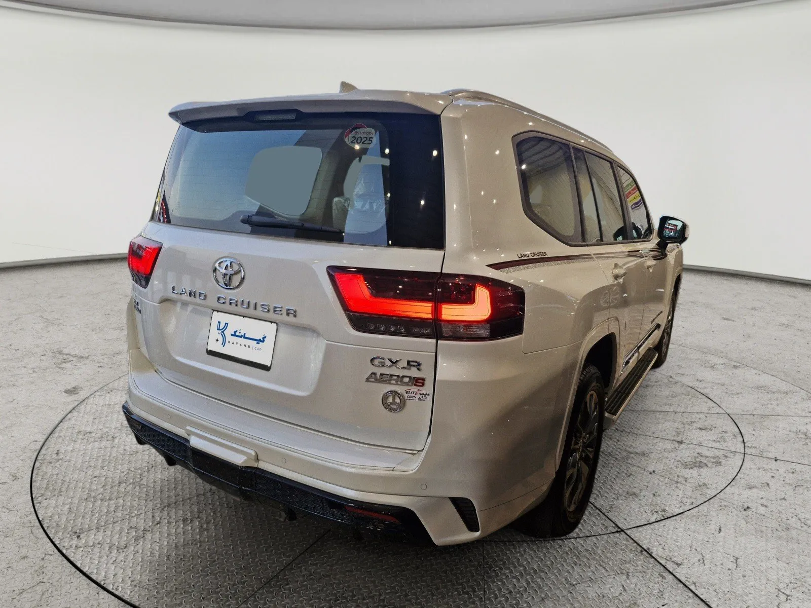 Toyota Land Cruiser GXR4 2025