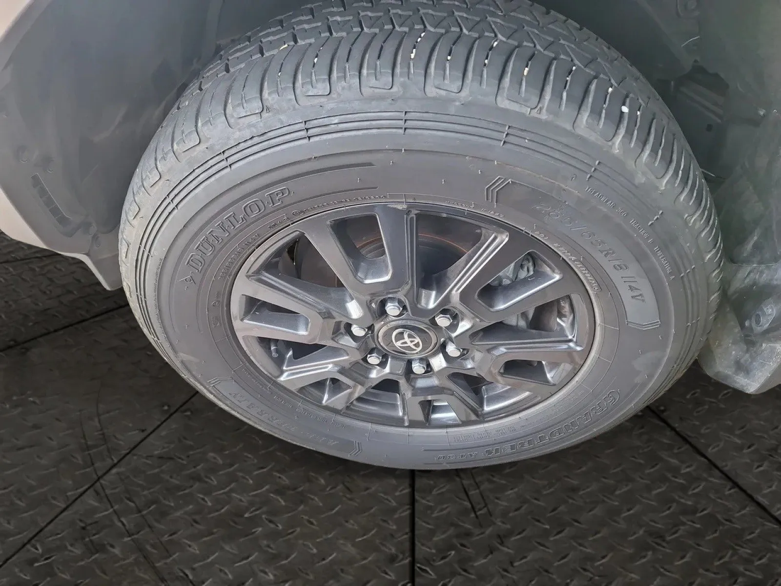 Toyota Prado TXL2 2025