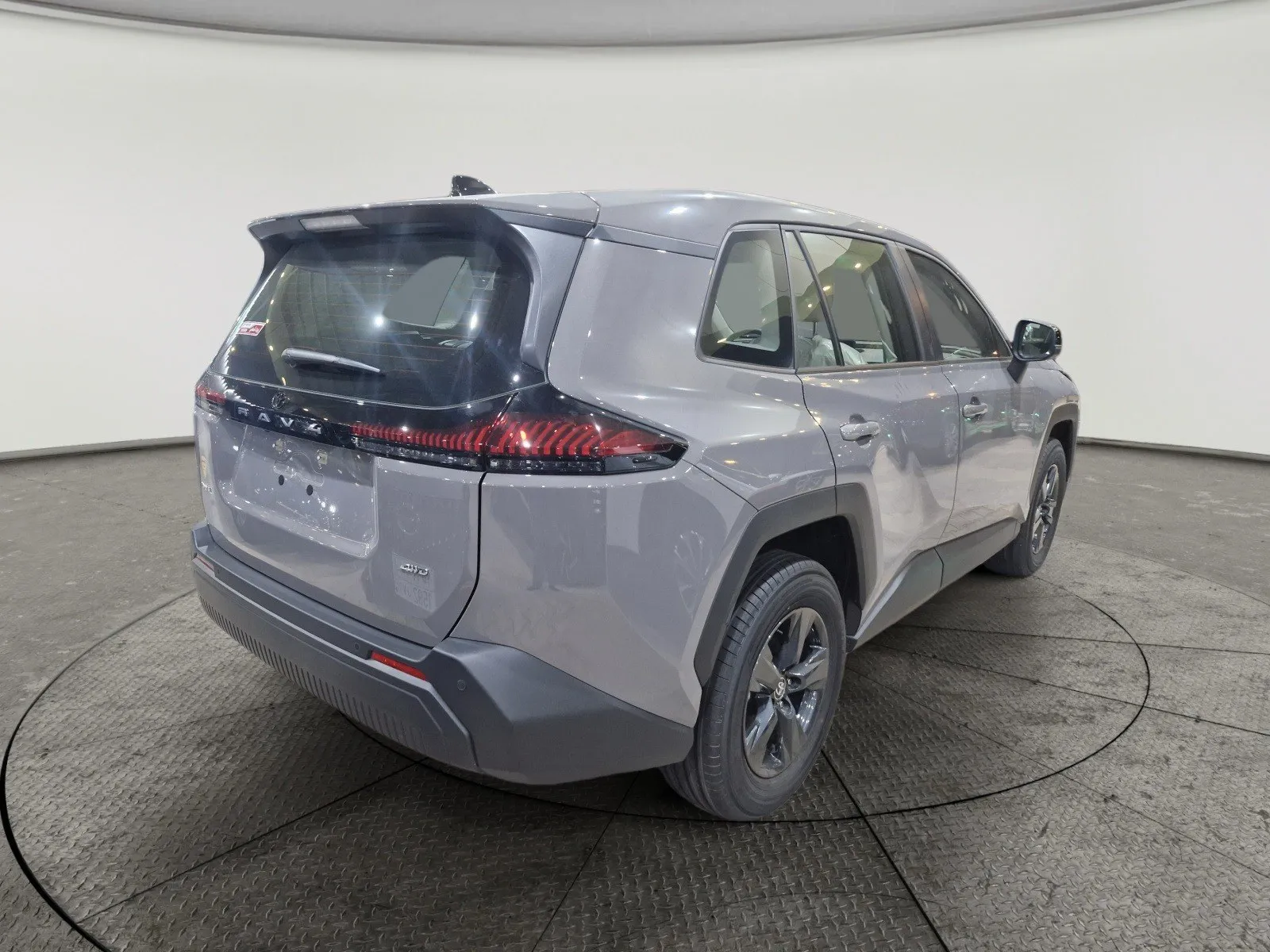 Toyota RAV4 LE 2026