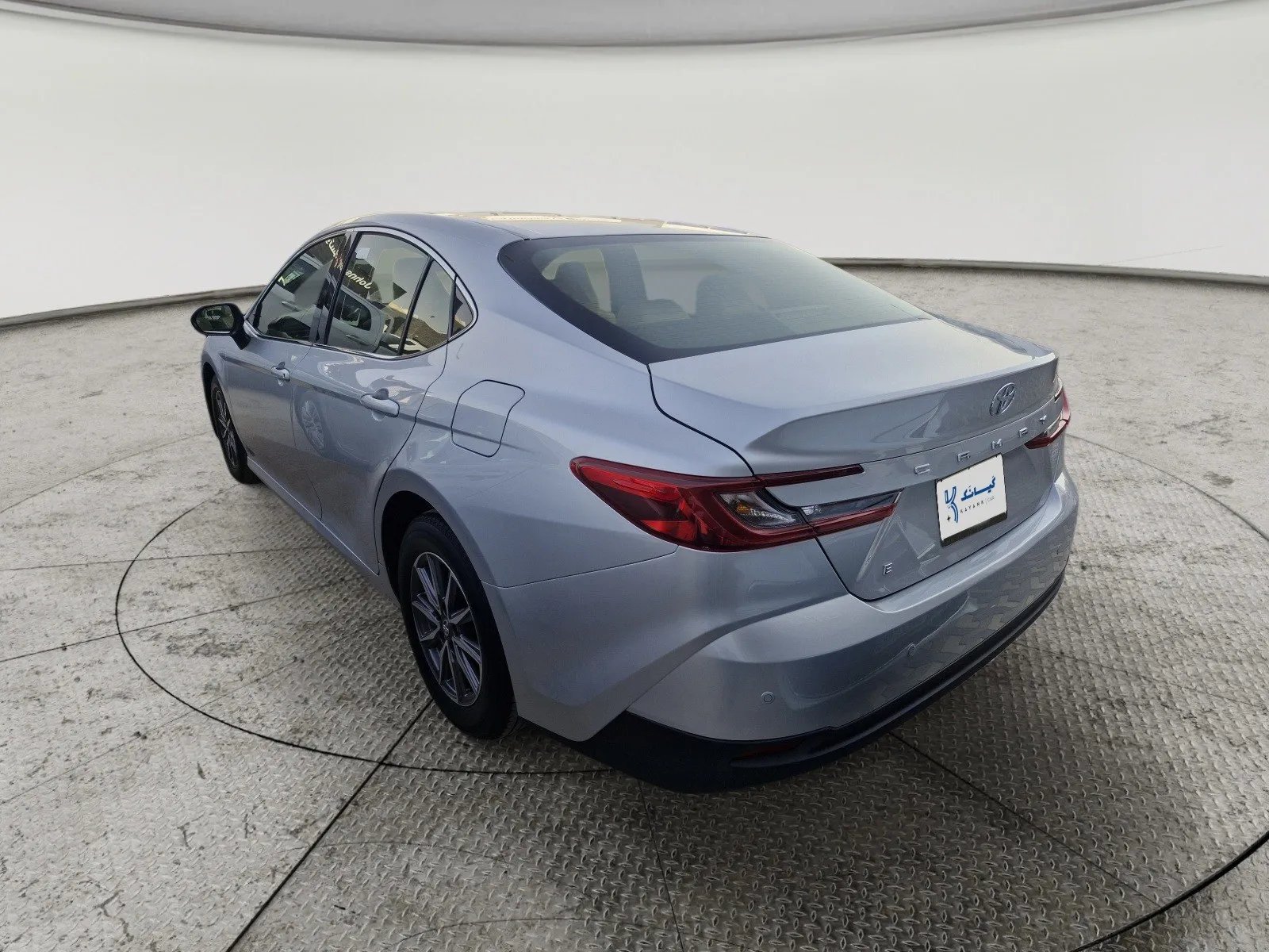 Toyota Camry E 2025