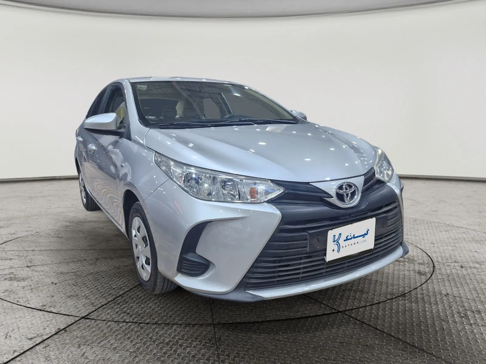 Toyota Yaris Y 2021
