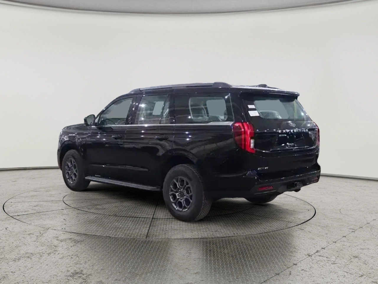 Ford Expedition Active 2025