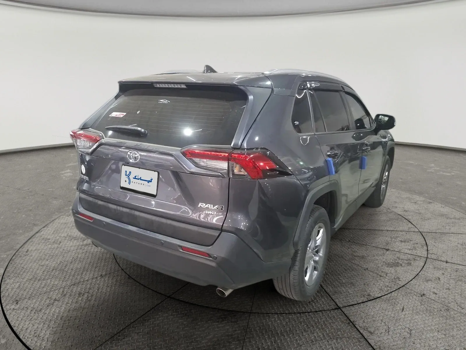 Toyota RAV4 LE 2025