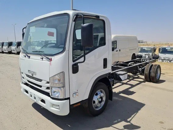 Isuzu Dyna شاص طويل 2026
