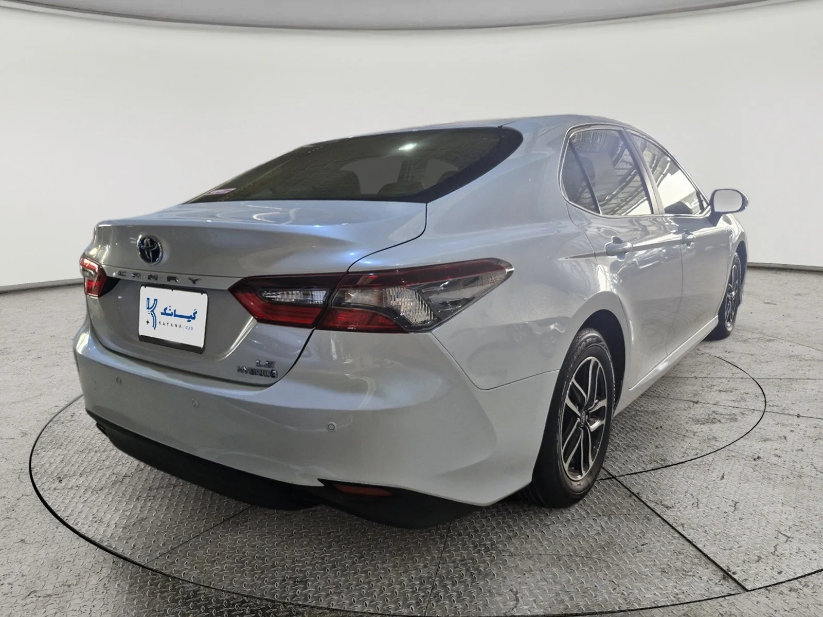Toyota Camry LE HEV 2023