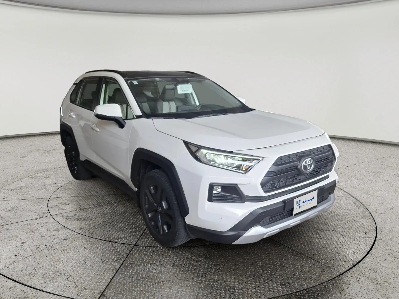Toyota RAV4 ADVENTURE 2024