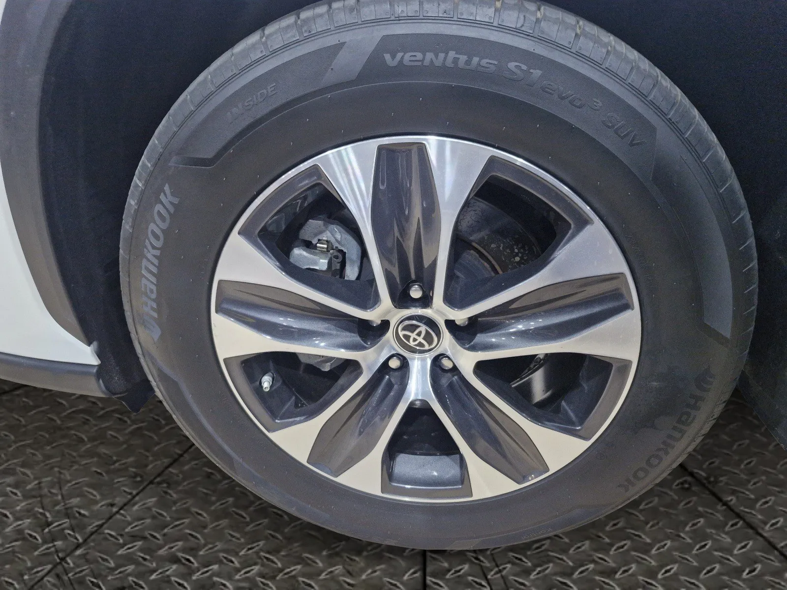 Toyota Highlander GLE 2023