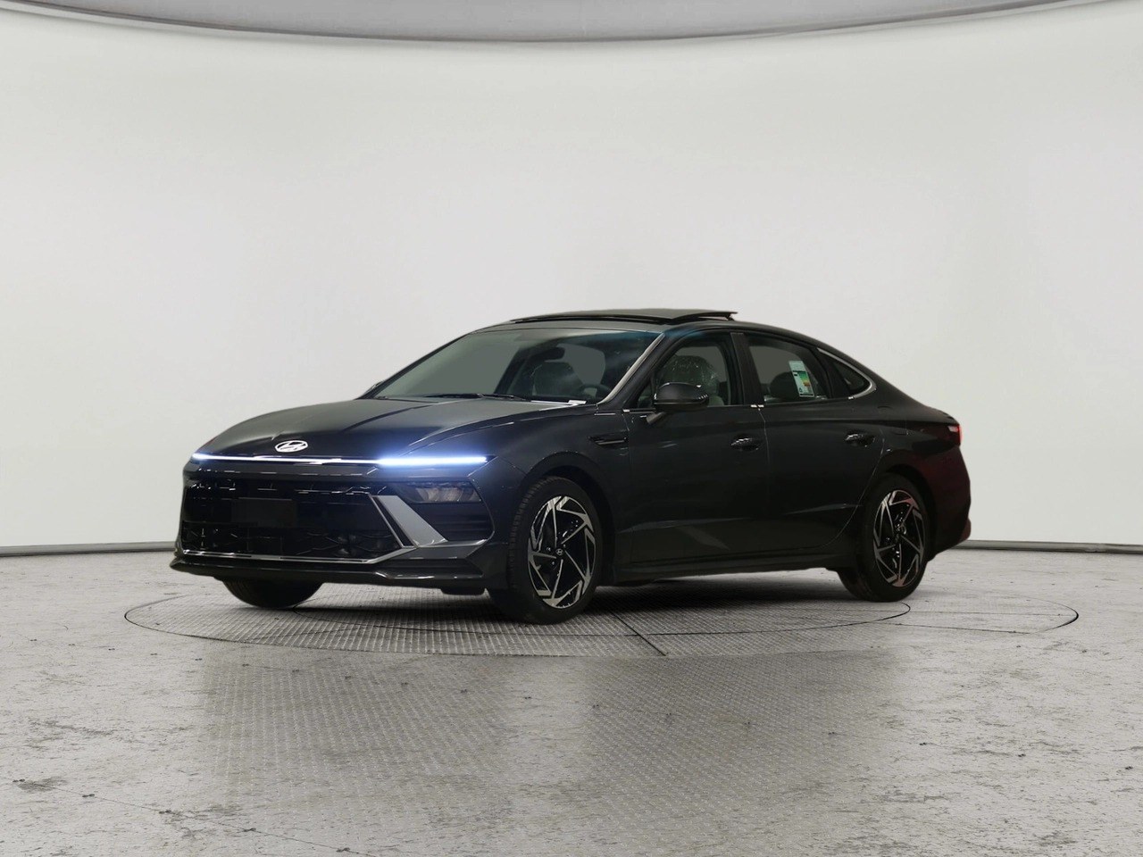 Hyundai Sonata Smart 2026