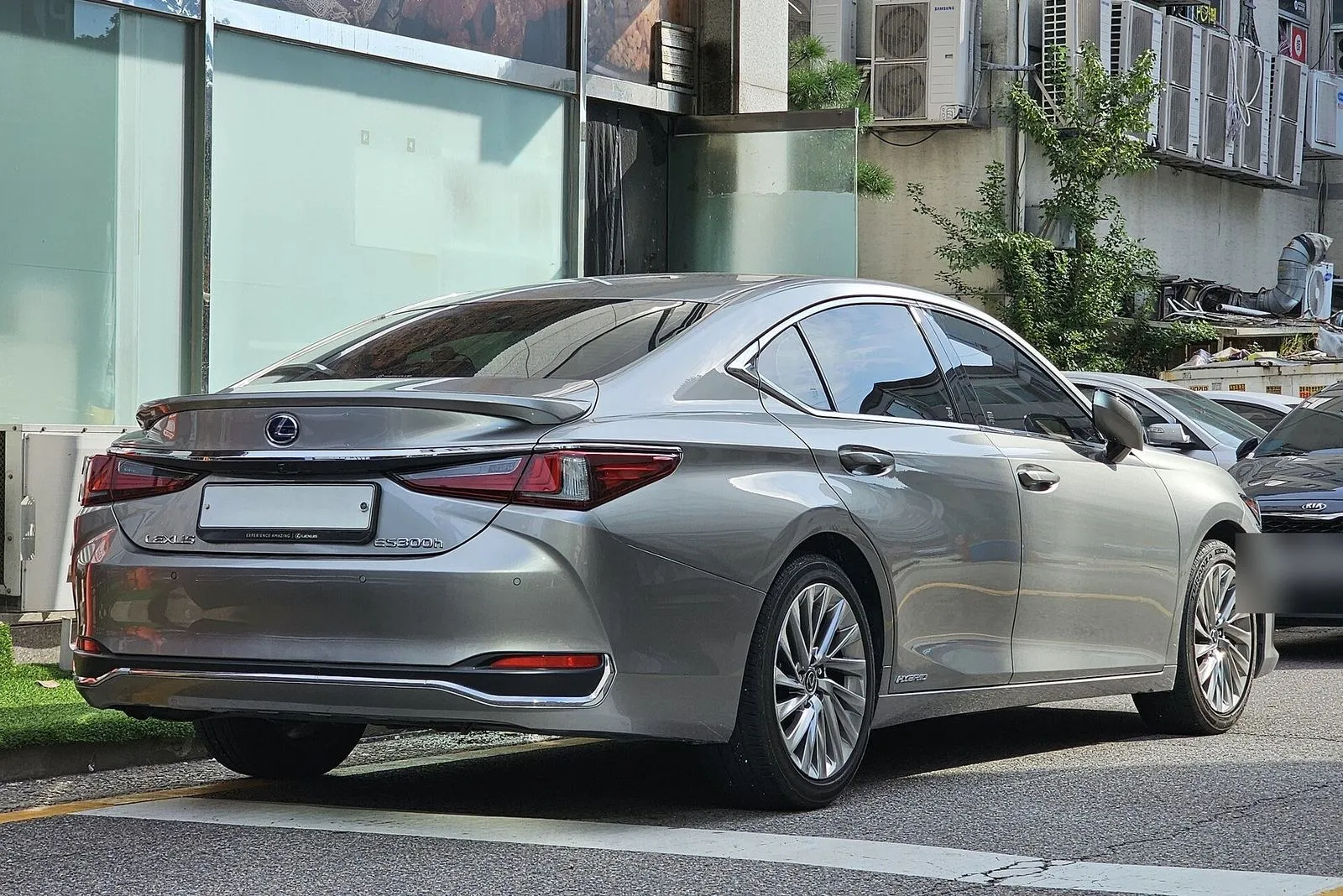 Lexus ES 300h Premier 2022