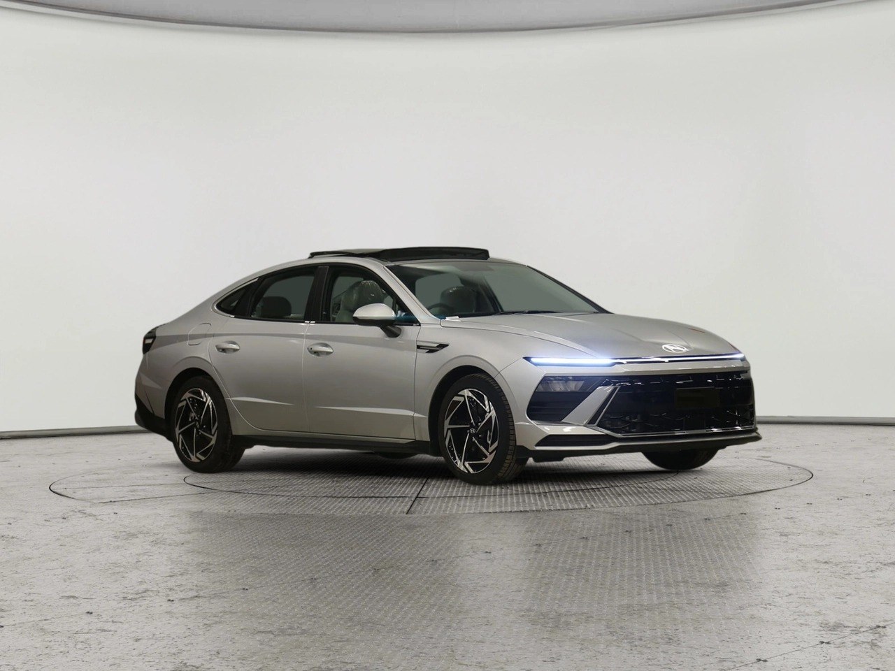 Hyundai Sonata Smart 2026