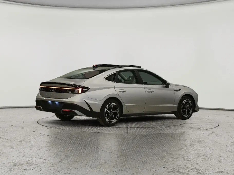 Hyundai Sonata Smart 2026