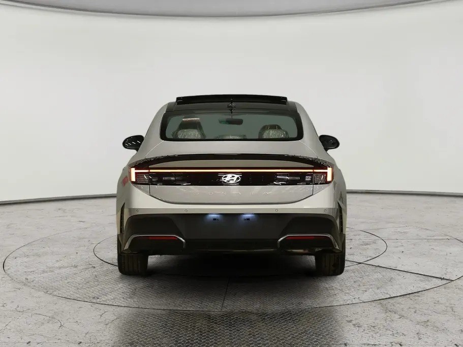 Hyundai Sonata Smart 2026