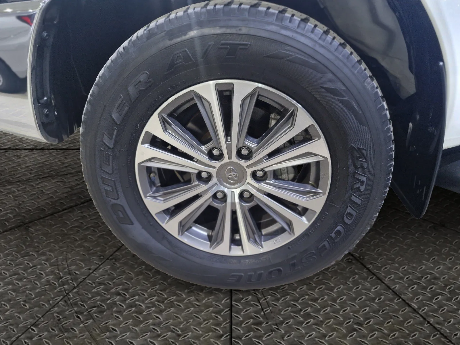 Toyota Hilux SGLX Double Cab 2023