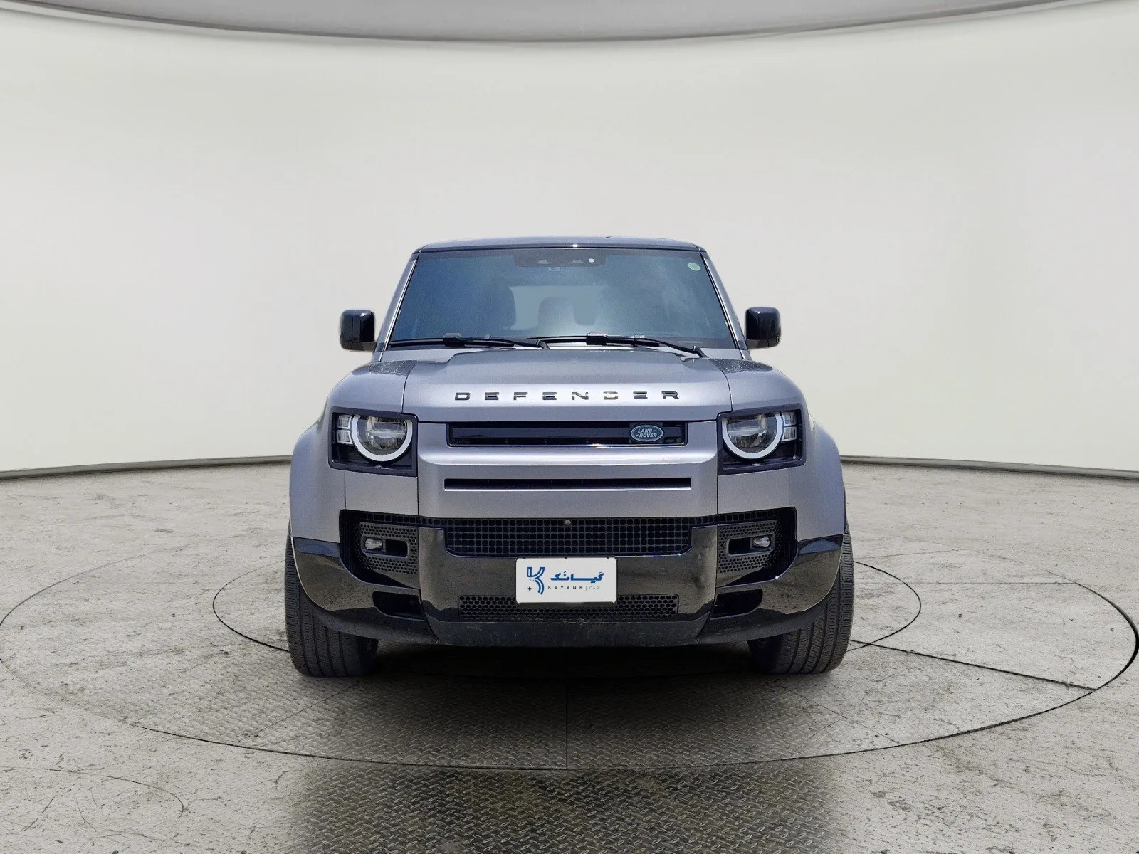 Land Rover Defender P400 2023