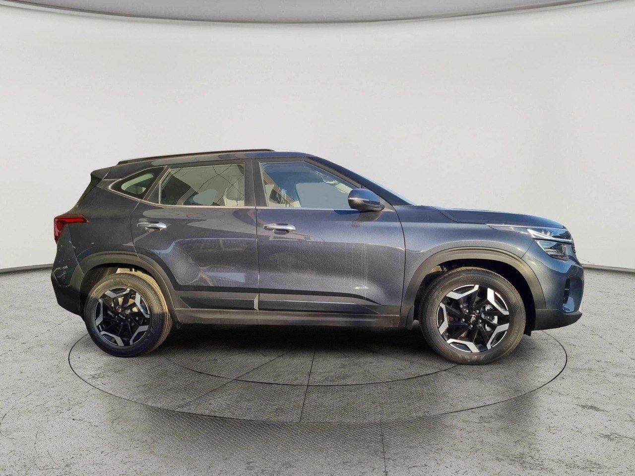 Kia Seltos GLS-MID 2025
