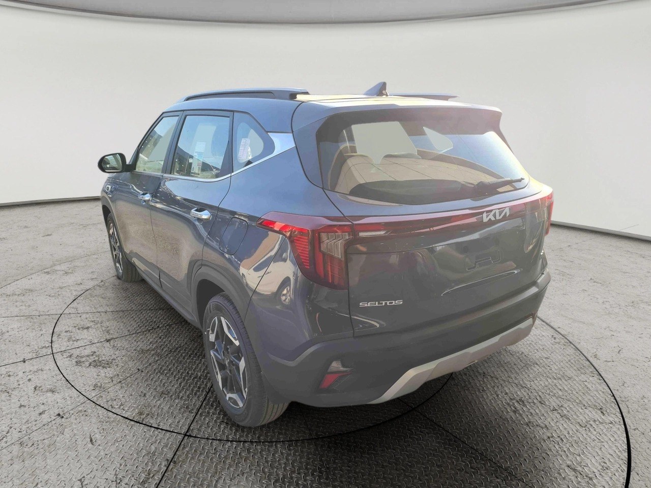 Kia Seltos GLS-MID 2025